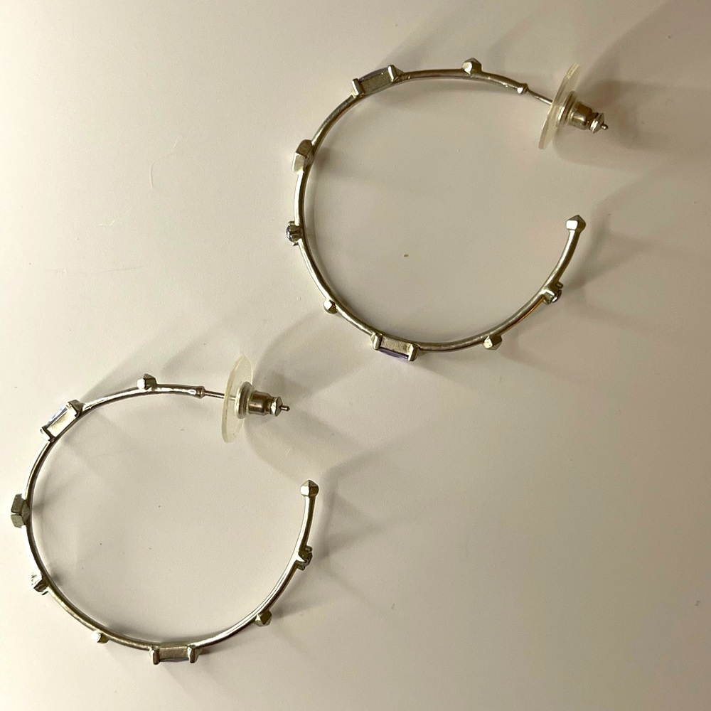 Kendra Scott silver and amethyst hoops
